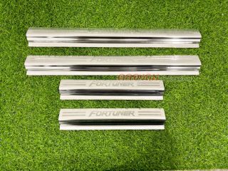 ชายบันได toyota fortuner 2005-2012