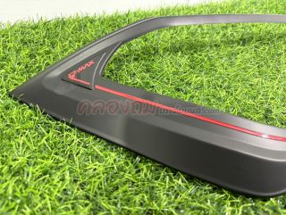 ครอบไฟหน้า Isuzu Dmax 2020 ดำด้านโลโก้แดง