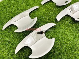 เบ้ารองมือเปิด Nissan Almera 2012