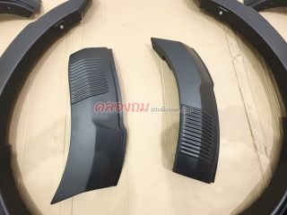 คิ้วล้อ ทรงห้าง Isuzu dmax 2024 ตัวสูง+ดำด้าน (freeman)